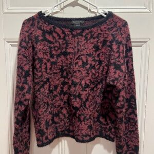 Tahari Women's Burgundy and Black Sweater